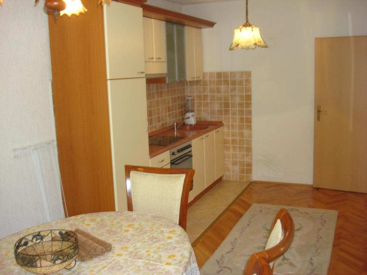 Jani Apartment Приштина Экстерьер фото