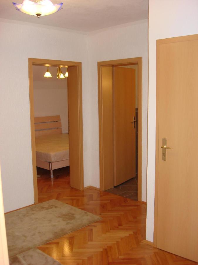 Jani Apartment Приштина Экстерьер фото
